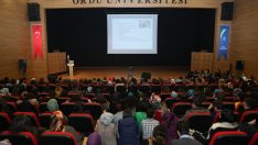 ODÜ’de “Çağdaş Öğretmen” Konferansı Gerçekleştirildi